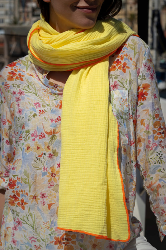 Belas Scarf